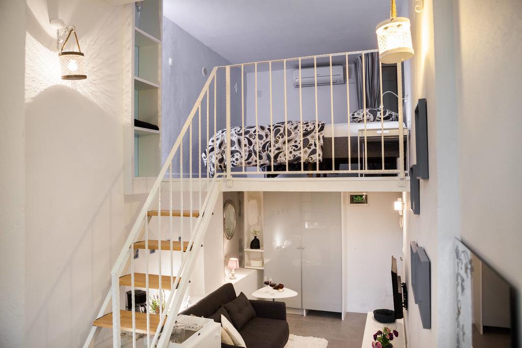 Rooms N&M Split Eksteriør bilde