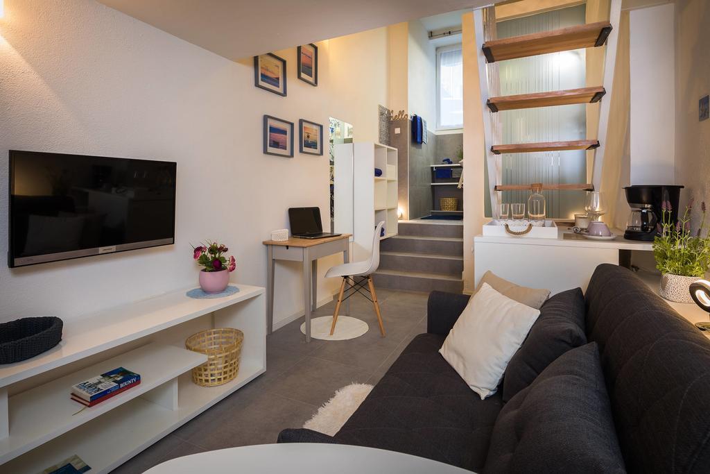 Rooms N&M Split Eksteriør bilde
