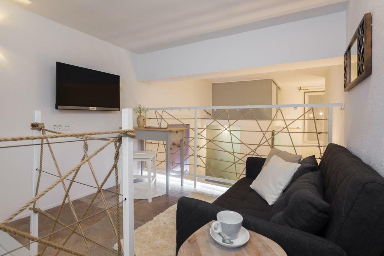 Rooms N&M Split Eksteriør bilde